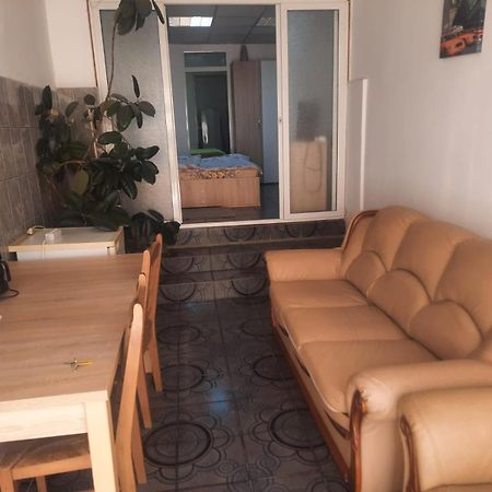 Appartement Garsoniera Del Dodo à Alba Iulia Extérieur photo